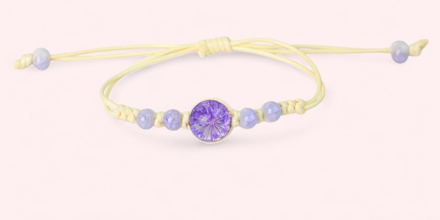 Handcrafted Floral Charm Beaded Bracelets with Small Flowers – Adjustable and Vibrant, boho jewelry, spiritual accessories, unique gift, artisan handmade jewelry