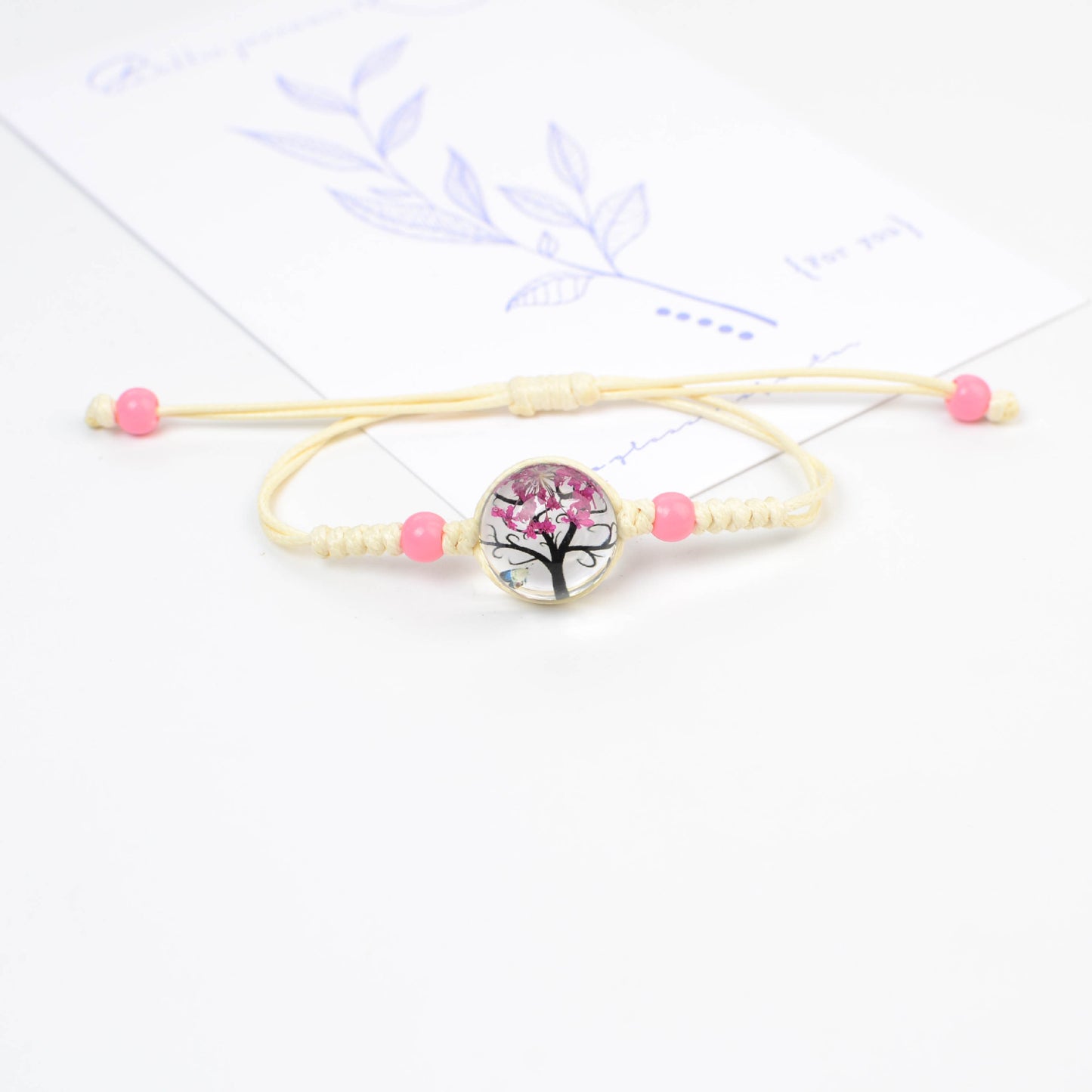 Handmade Floral Resin Adjustable Bracelets with Natural Dried Flowers, Customizable floral jewelry, Nature-inspired jewelry, Unique handmade gifts, Eco-friendly accessories, Dried flower jewelry