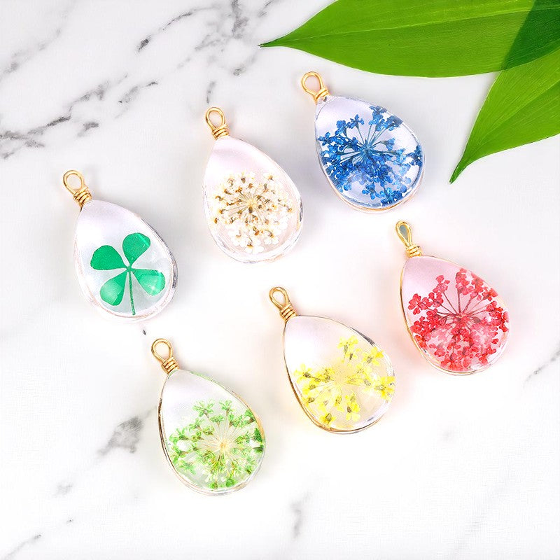 Handmade Dried Flower Resin Teardrop Necklace – Colorful Nature-Inspired Jewelry Charms, Unique Jewelry, Eco-Friendly Necklace, Colorful Floral Pendant