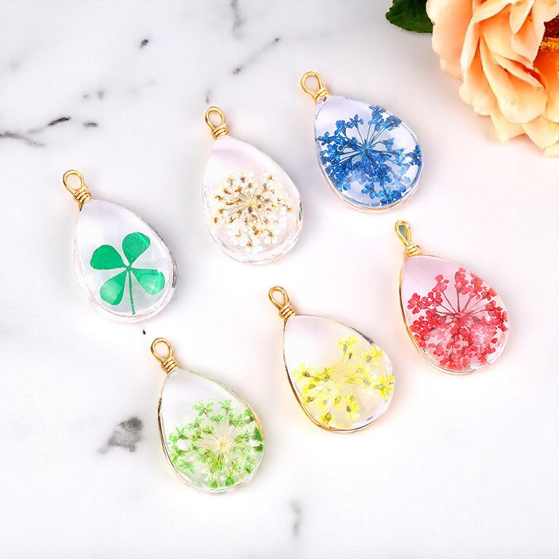 Handmade Dried Flower Resin Teardrop Necklace – Colorful Nature-Inspired Jewelry Charms, Unique Jewelry, Eco-Friendly Necklace, Colorful Floral Pendant