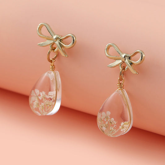 Elegant Bow-Knot Drop Earrings with Dried Flower Accents, Dried flower resin jewelry, Unique floral gift jewelry, Handmade nature-inspired earrings, Teardrop floral earrings