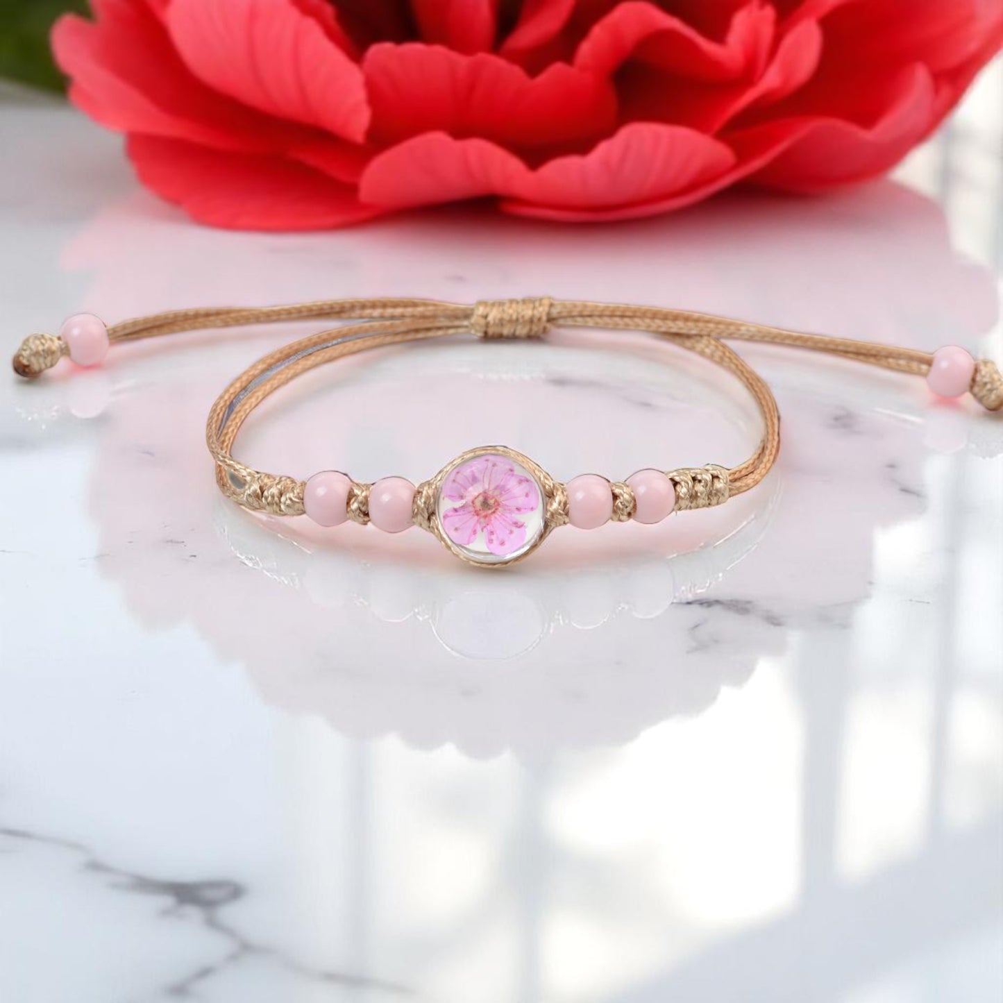 Handcrafted Floral Charm Beaded Bracelets – Adjustable and Vibrant, Handmade Floral Bracelets, Adjustable Beaded Bracelets, Boho Style Jewelry for Women, Dried Flower Charm Bracelets, Resin Flower Jewelry, Unique Handmade Jewelry
