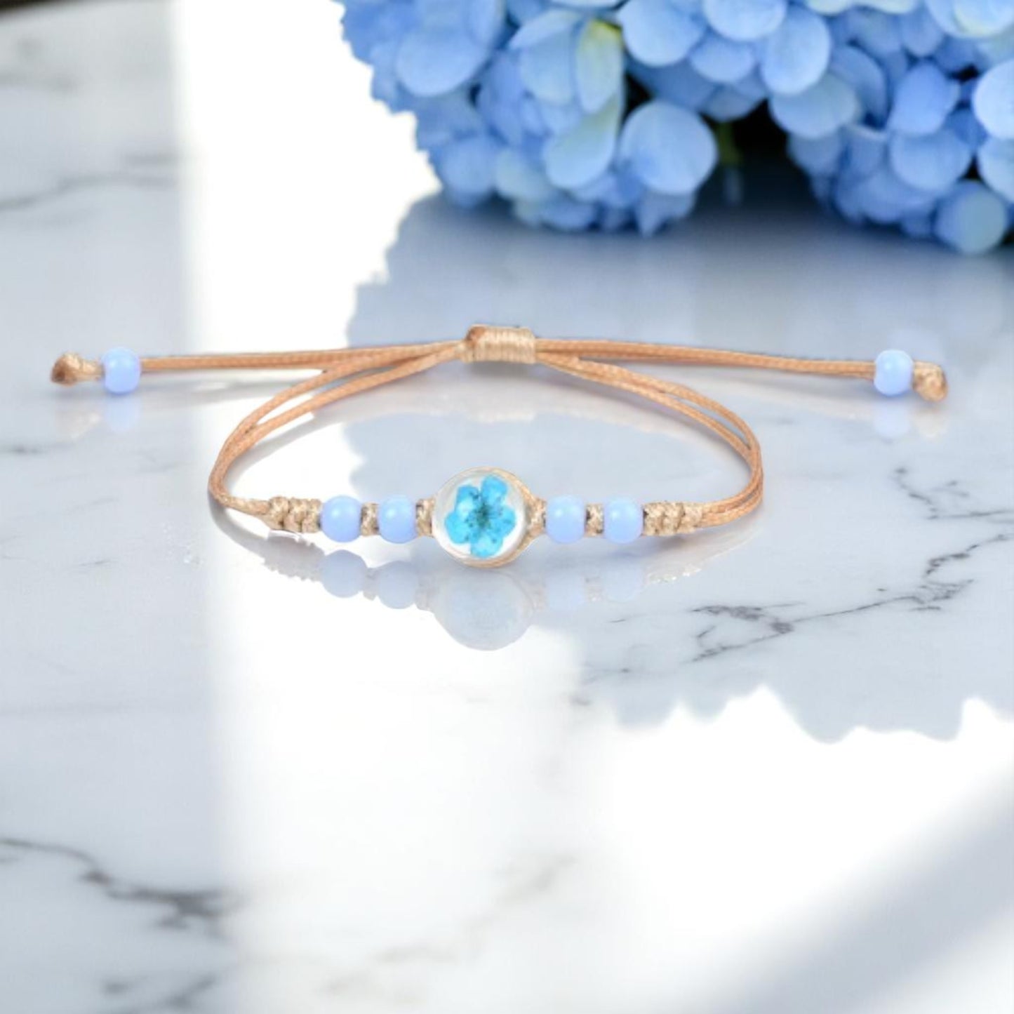 Handcrafted Floral Charm Beaded Bracelets – Adjustable and Vibrant, Handmade Floral Bracelets, Adjustable Beaded Bracelets, Boho Style Jewelry for Women, Dried Flower Charm Bracelets, Resin Flower Jewelry, Unique Handmade Jewelry