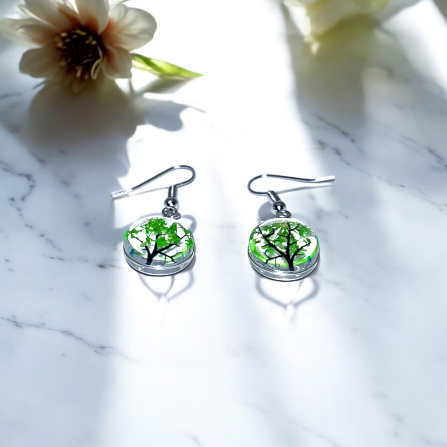 Handmade Tree of Life Resin Earrings – Seasonal Nature-Inspired Dangle Jewelry, Colorful Botanical Earrings, Unique Gifts for Nature Lovers