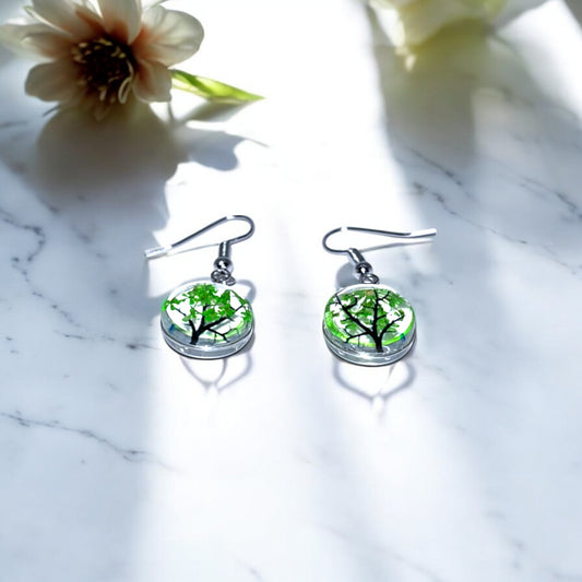 Handmade Tree of Life Resin Earrings – Seasonal Nature-Inspired Dangle Jewelry, Colorful Botanical Earrings, Unique Gifts for Nature Lovers