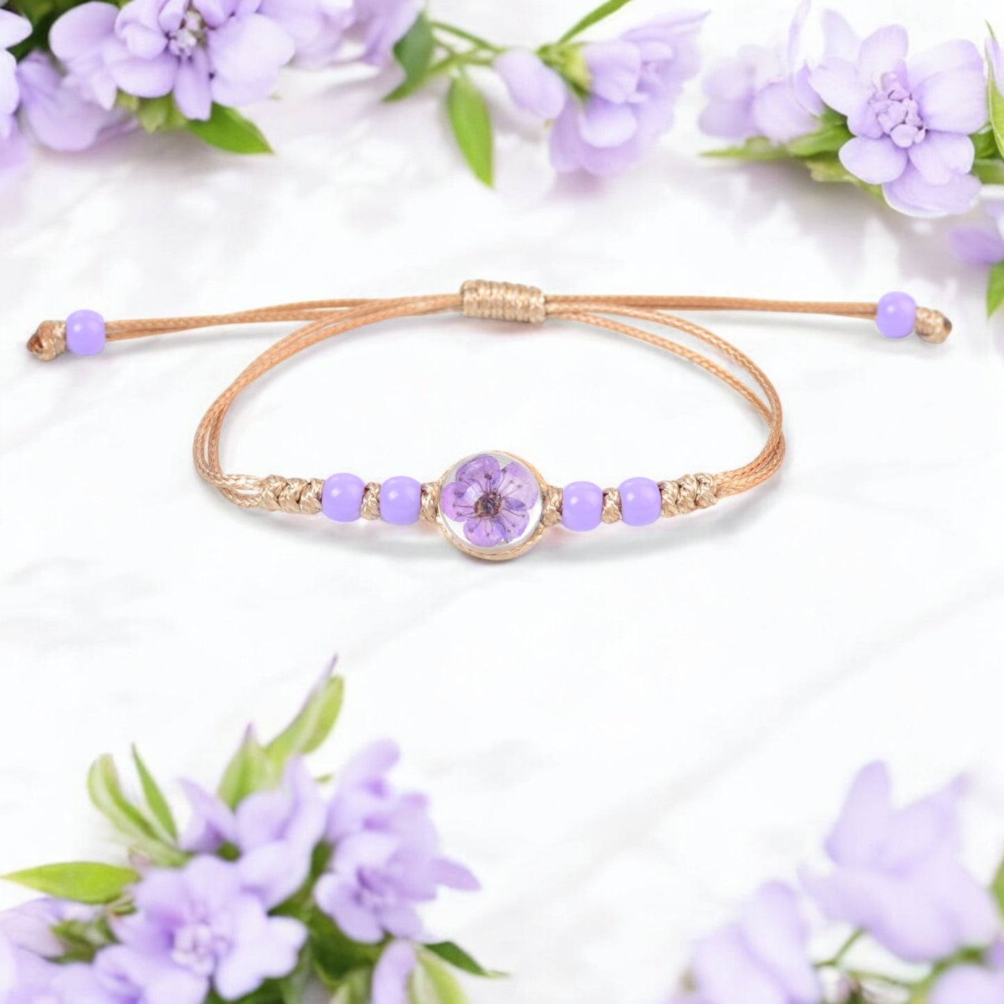 Handcrafted Floral Charm Beaded Bracelets – Adjustable and Vibrant, Handmade Floral Bracelets, Adjustable Beaded Bracelets, Boho Style Jewelry for Women, Dried Flower Charm Bracelets, Resin Flower Jewelry, Unique Handmade Jewelry